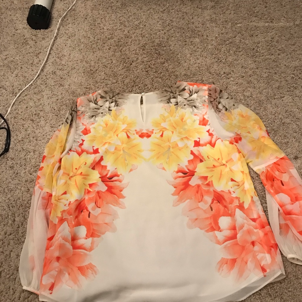 Calvin Klein Blouse with flower pattern